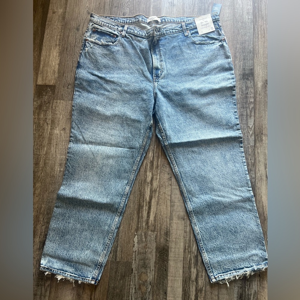 NWT Abercrombie jeans